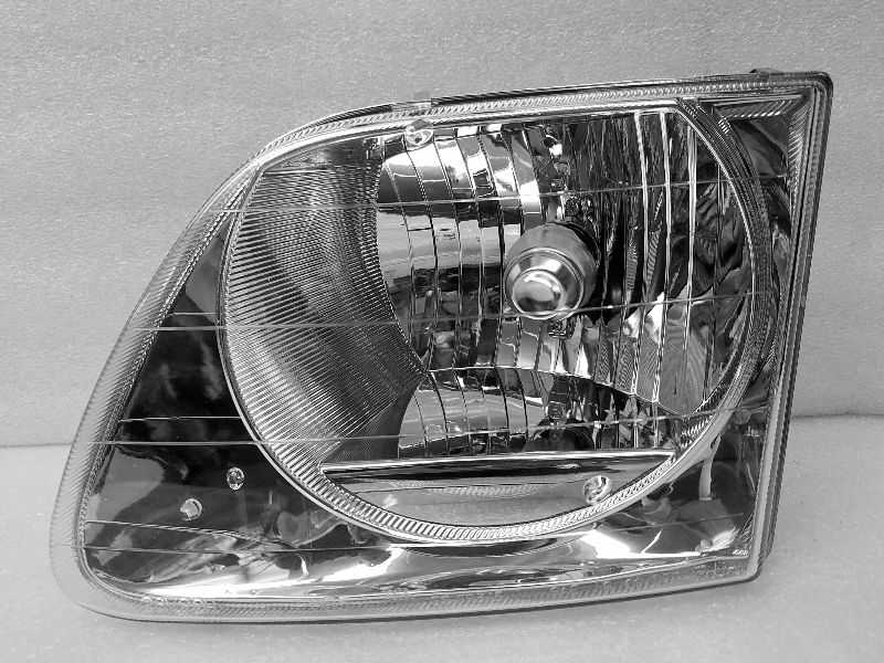 LED Strip Headlights Pair For 1997–2004 Ford F150 – Chrome Housing, Clear Lens, DOT Approved