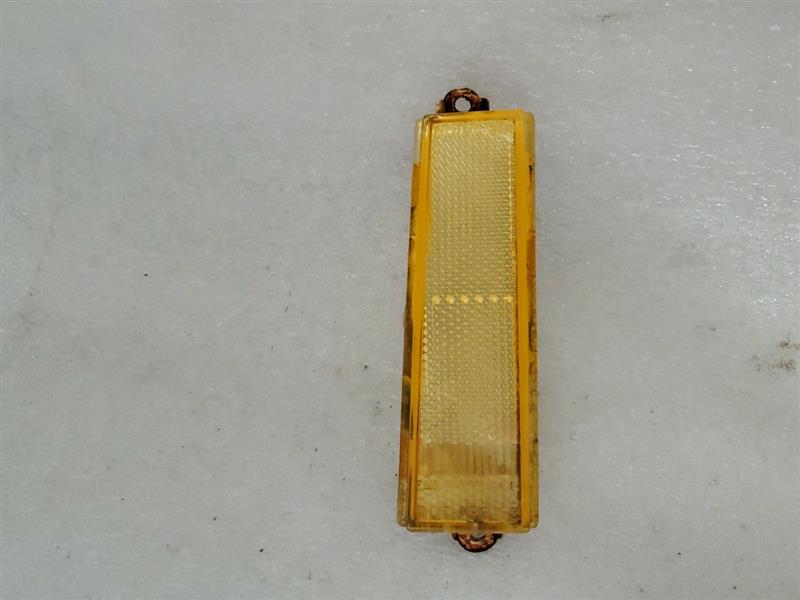Goodmark Front Left Side Marker Light Assembly For Buick Regal 1984-1987 – 4462-140-842L