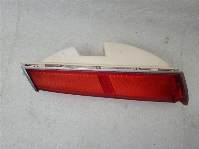Right Rear Outer Corner Side Marker Light 2-Door 1976-1977 Century Regal - Image 4