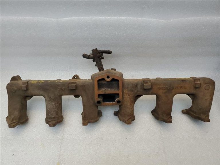 Intake manifold 4 9l 300 6 cylinder carbureted fits 1977 1986 ford f150