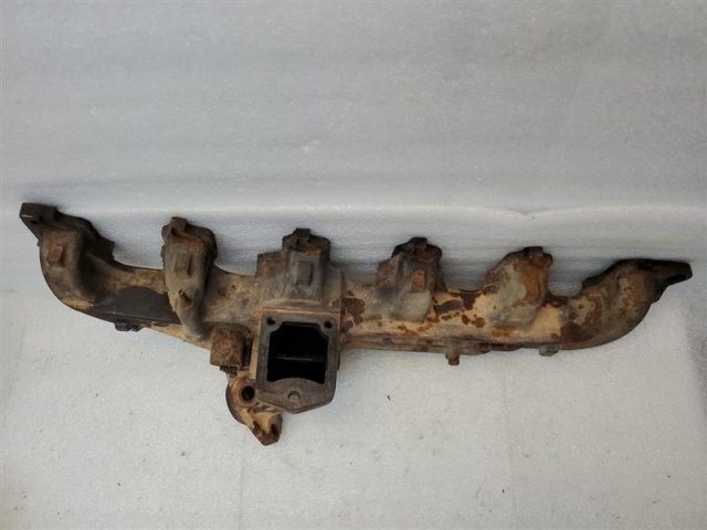 Exhaust Manifold 4.9L 300 6-Cylinder With O2 & Smog Fits 1981-1986 Ford F150 - Image 2