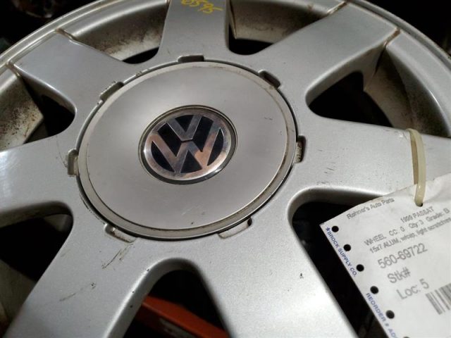 Wheel 15X7 Aluminum With Cap (Light Scratches) Fits 1998-2001 Passat - Image 6