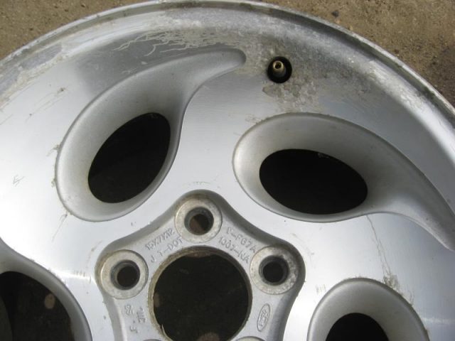 Wheel 15X7 Aluminum 5 Ovals Without Cap Fits 1995-1998 Ranger - Image 3
