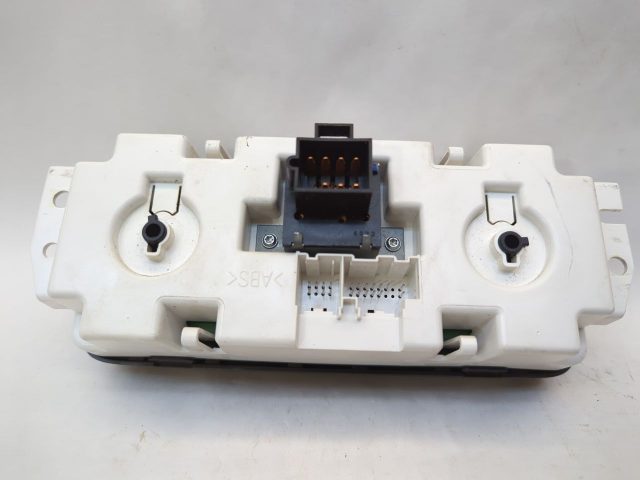 Temperature Control With AC Silver Face Fits 2005-2010 Cobalt - Image 2