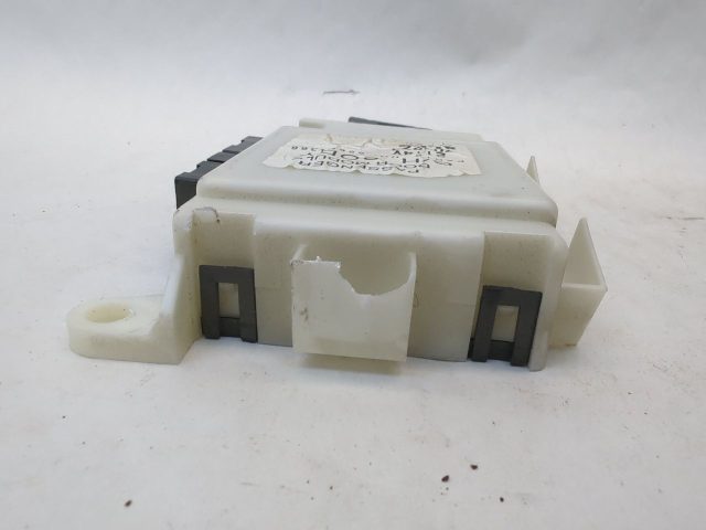 Passenger Front Door Control Module Fits 2000-2005 Bonneville Lesabre - Image 4