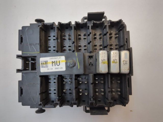 Interior Cabin Fuse Box GM 15093837 Match Part #