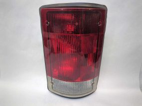 Right Tail Light Passenger Red/Clear Fits 1995-2004 Ford E350 Van