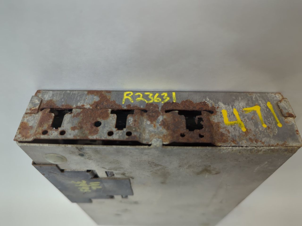 Engine Computer PCM ECM ECU GM 1225450 3495 UL 307 V8 Fits 1982-1983 Riviera