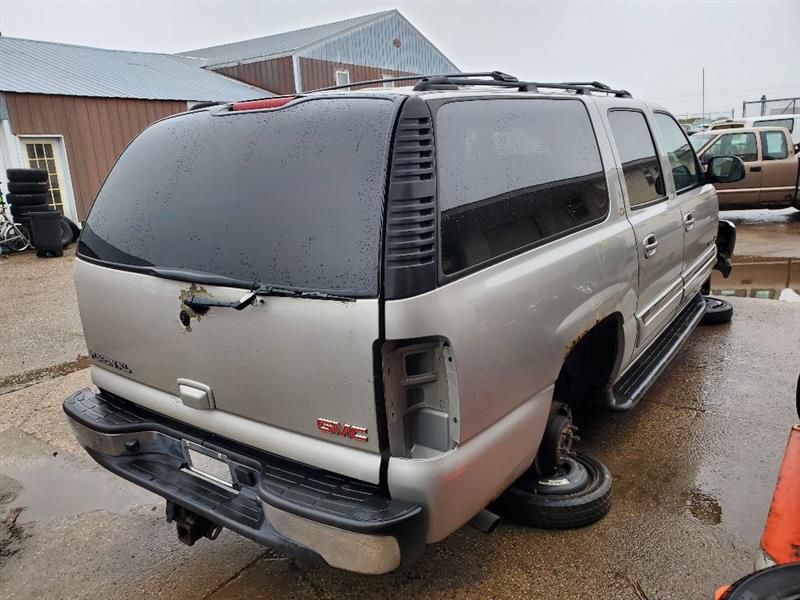 2005 GMC Yukon XL K1500 SLT (AA0281) Part Out - Image 3