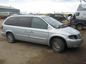 2001 Chrysler Town & Country Limited (AA0092) Part Out