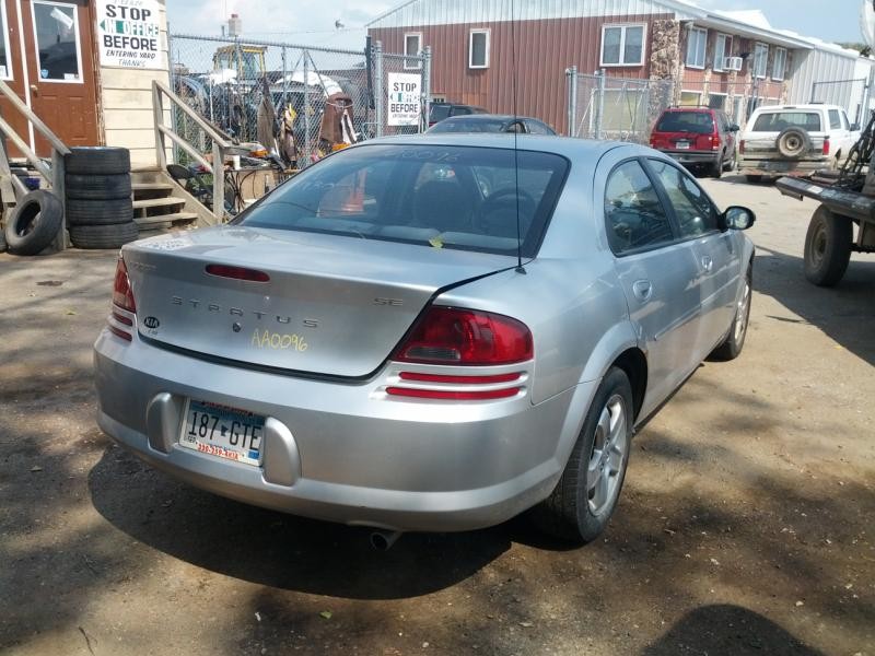 2002 Dodge Stratus SE Plus (AA0096) Part Out