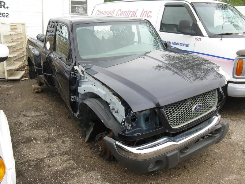 2001 Ford Ranger XLT (AA0010) Part Out