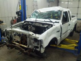 2001 Ford Ranger XLT (AA0115) Part Out