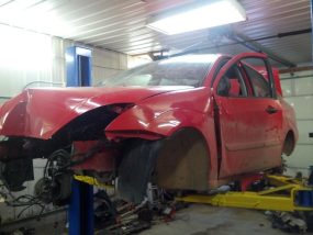 2001 Ford Focus ZTS (AA0116) Part Out