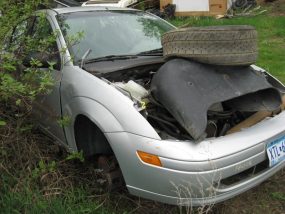 2001 Ford Focus SE (AA0016) Part Out