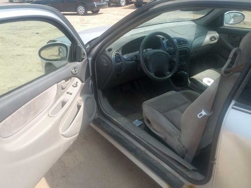 2001 Oldsmobile Alero GL (AA0132) Part Out