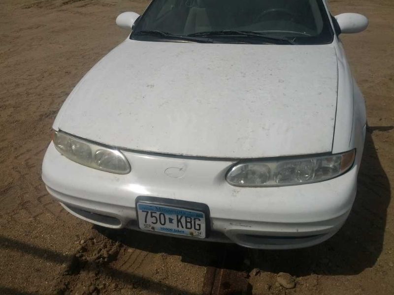 2000 Oldsmobile Alero GL (AA0136) Part Out