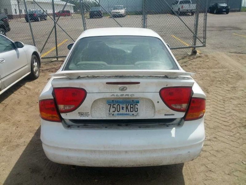 2000 Oldsmobile Alero GL (AA0136) Part Out