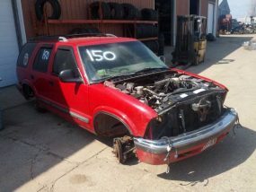 1998 Chevrolet S10 Blazer STD (AA0150) Part Out