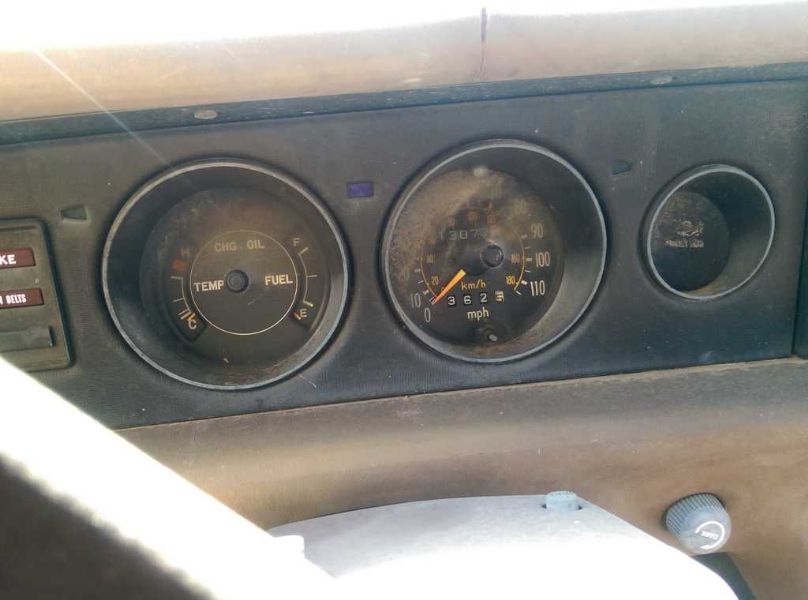 1977 Toyota Corolla (AA0159) Part Out