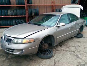 2002 Pontiac Bonneville SE (AA0161) Part Out