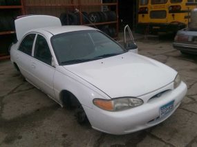 1998 Ford Escort SE (AA0170) Part Out