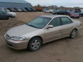 2000 Honda Accord EX (AA0171) Part Out