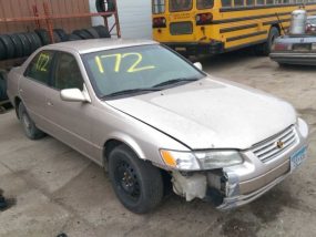1997 Toyota Camry LE (AA0172) Part Out