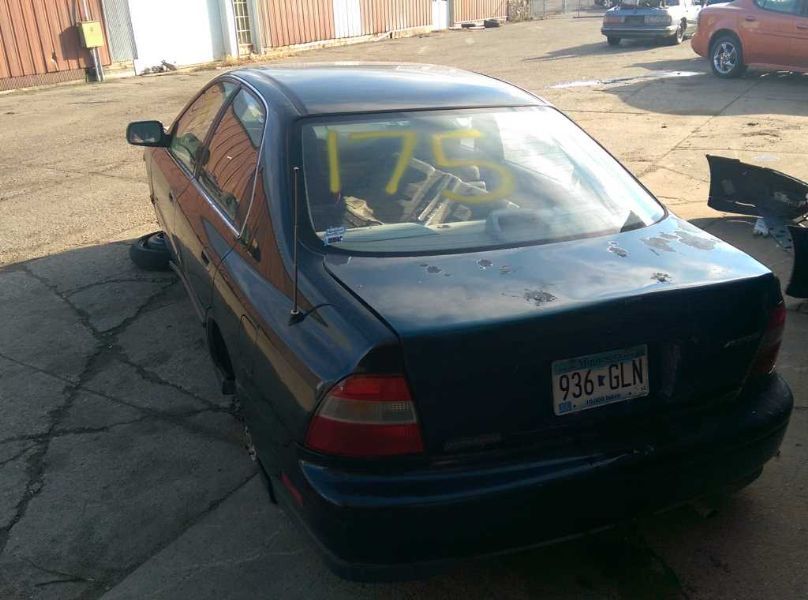 1995 Honda Accord EX (AA0175) Part Out