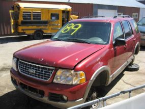 2004 Ford Explorer Eddie Bauer (AA0189) Part Out