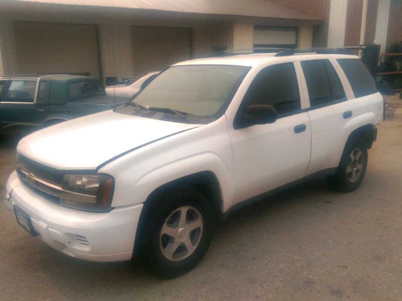 2006 Chevrolet Trailblazer LS (AA0196) Part Out