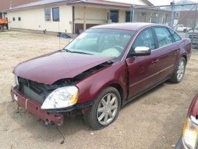 2006 Ford Five Hundred Limited (AA0199) Part Out