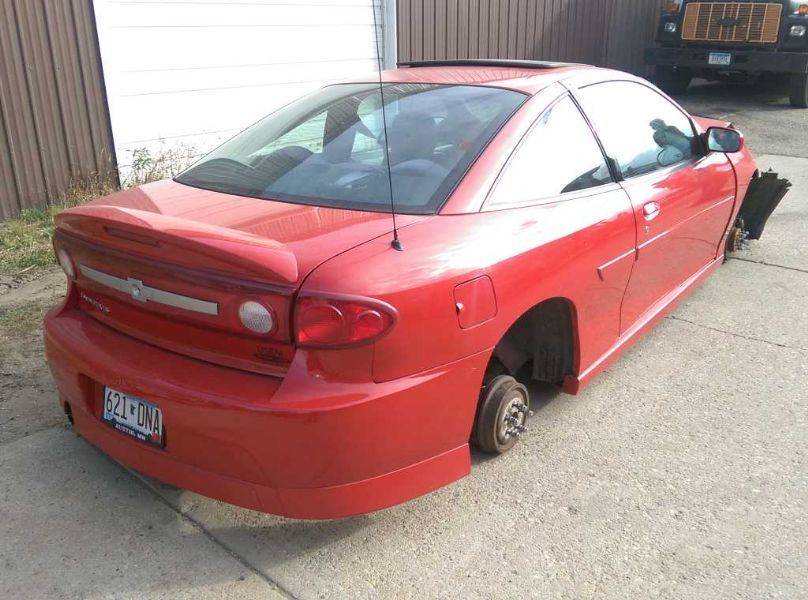 2003 Chevrolet Cavalier LS Sport (AA0209) Part Out