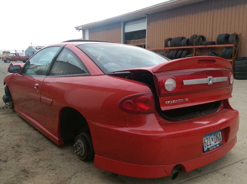 2003 Chevrolet Cavalier LS Sport (AA0209) Part Out