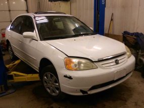 2003 Honda Civic EX (AA0213) Part Out