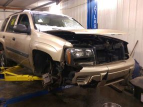 2004 Chevrolet Trailblazer LS (AA0216) Part Out