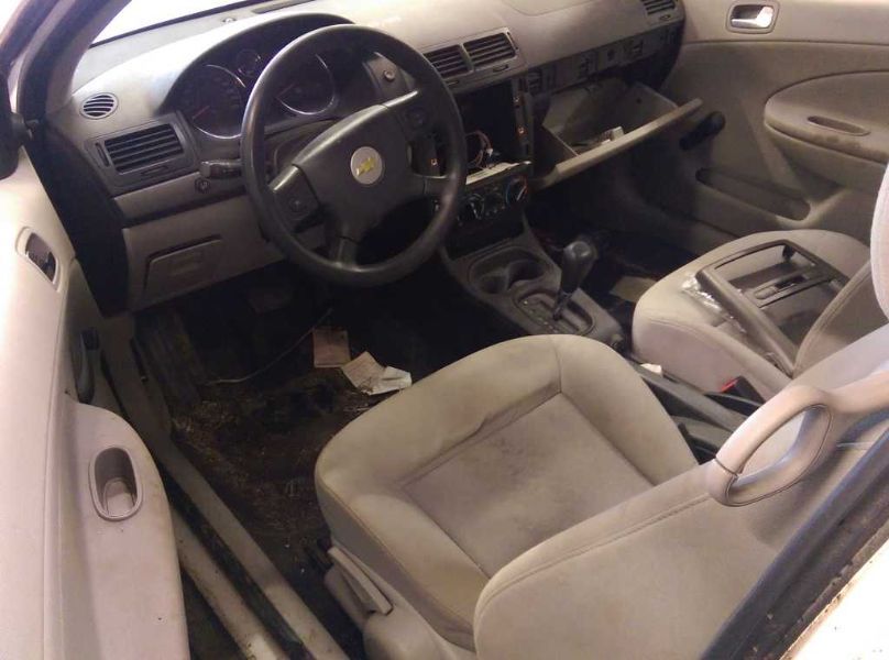2006 Chevrolet Cobalt LS (AA0219) Part Out