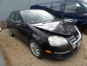 2006 Volkswagen Jetta 2.0T (AA0251) Part Out