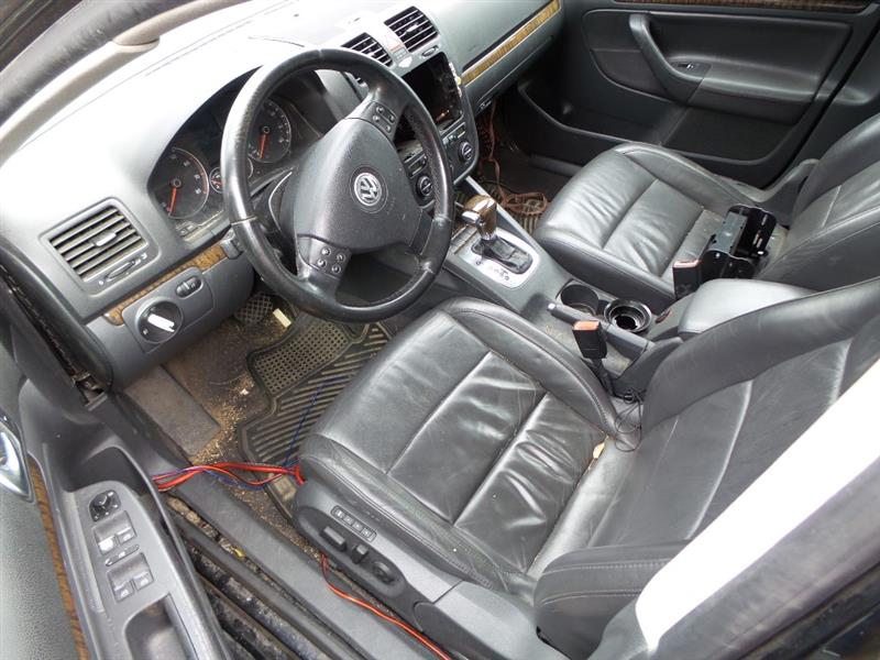 2006 Volkswagen Jetta 2.0T (AA0251) Part Out