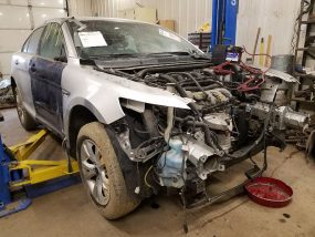 2010 Ford Taurus SE (AA0266) Part Out