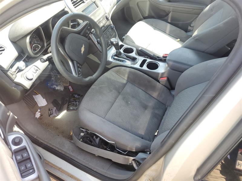 2015 Chevrolet Malibu 1LS (AA0299) Part Out