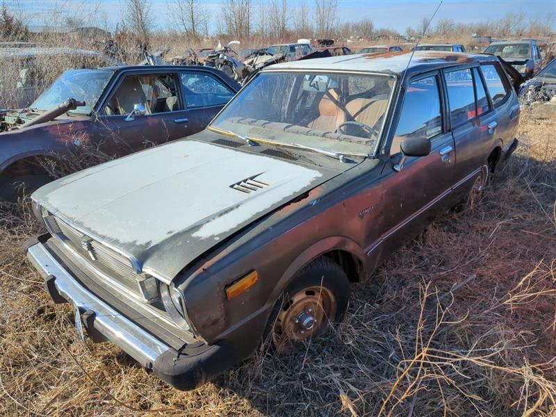 1976 Toyota Corolla (AA0301) Part Out