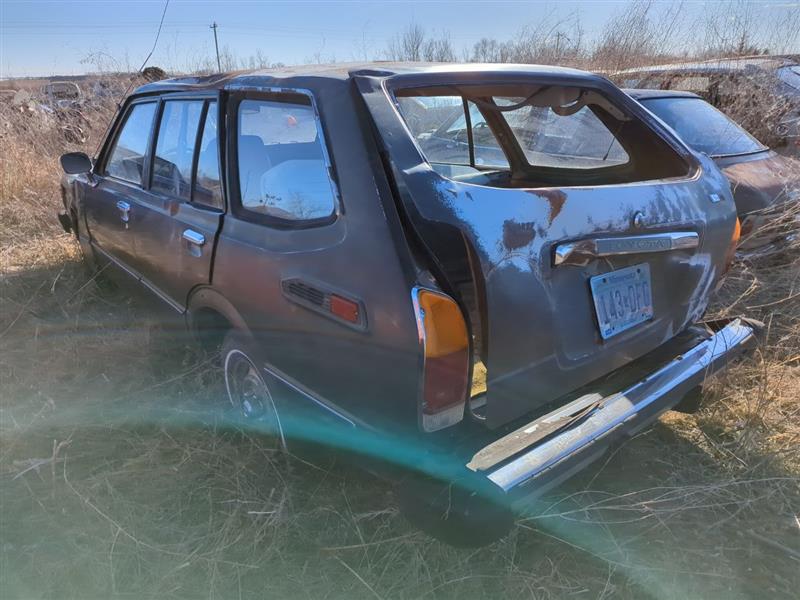 1976 Toyota Corolla (AA0301) Part Out
