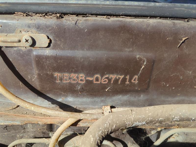 1976 Toyota Corolla (AA0301) Part Out