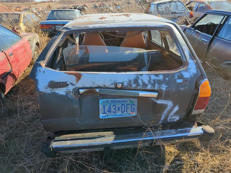 1976 Toyota Corolla (AA0301) Part Out