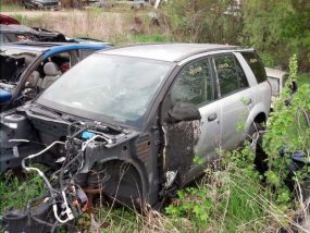 2003 Saturn Vue STD (AA0056) Part Out