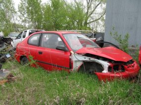 2001 Hyundai Accent L (AA0058) Part Out