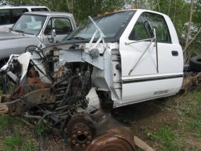 1996 Dodge Ram 350/3500 Cab & Chassis (AA0002) Part Out