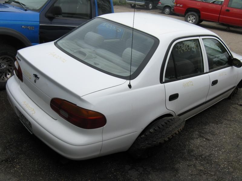 2001 Chevrolet Prizm STD (AA0072) Part Out