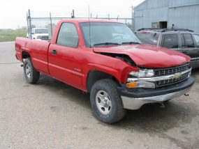 2000 Chevrolet Silverado K1500 STD (AA0073) Part Out